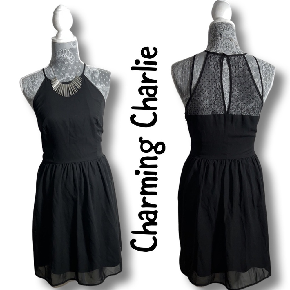 Black Sleeveless Halter Style Charming Charlie Dress Size Large